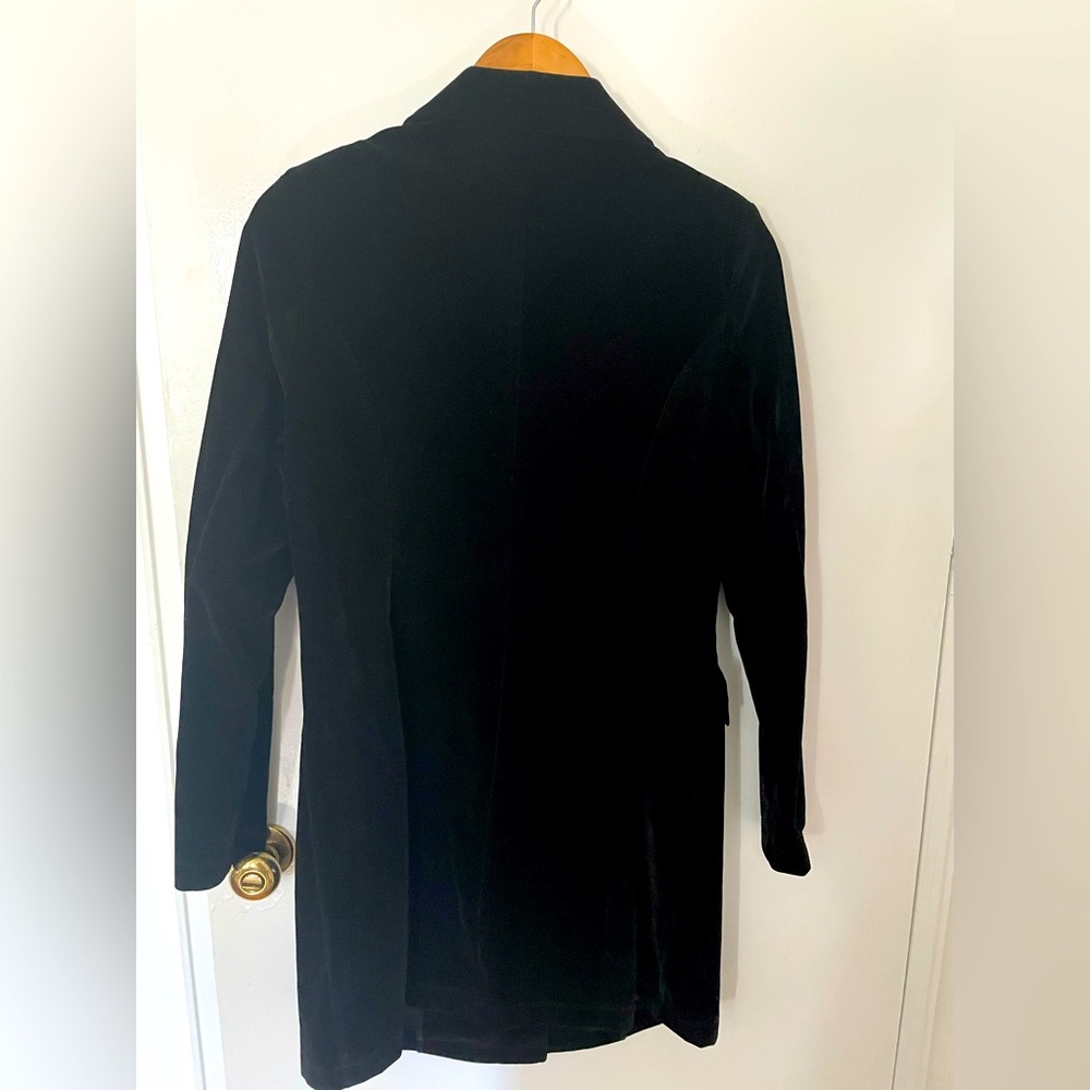 Sizes 6. - Picture 4 of 4